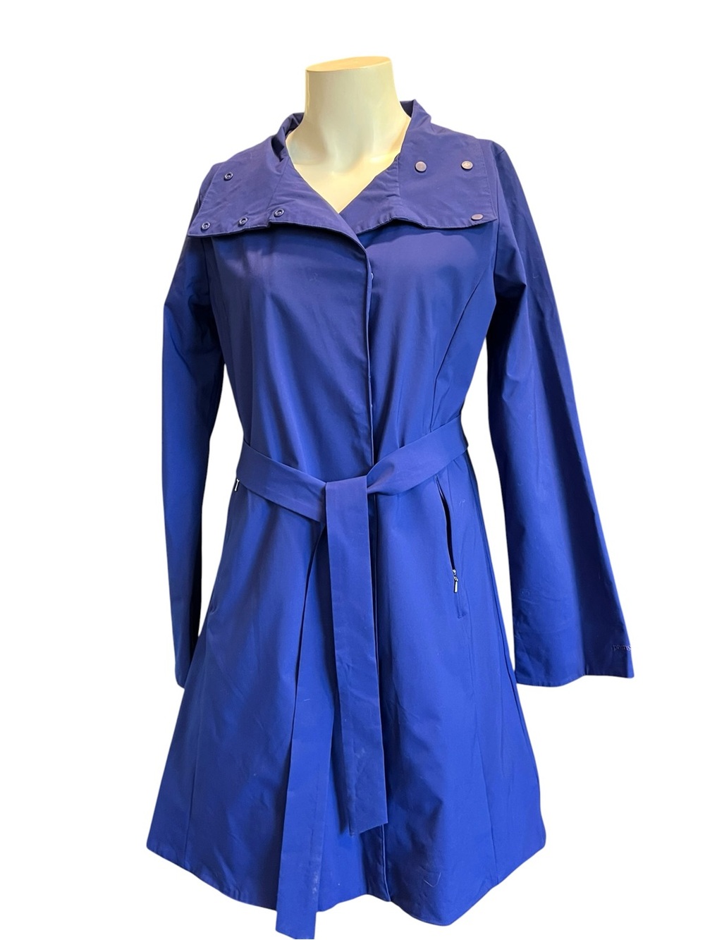 Patagonia Royal Blue Lightweight Women's Trench